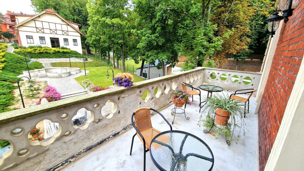 Hotel Charlotta Jedlina-Zdroj Exterior foto